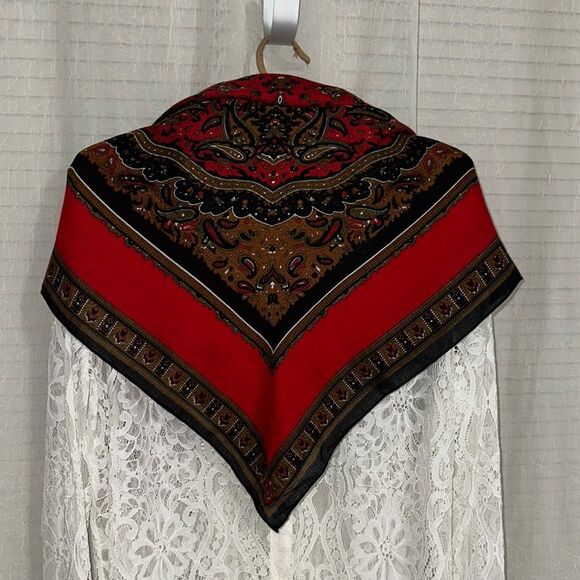 Red Black Rust Green White Paisley Turkish Print Square Scarf - Picture 1 of 6
